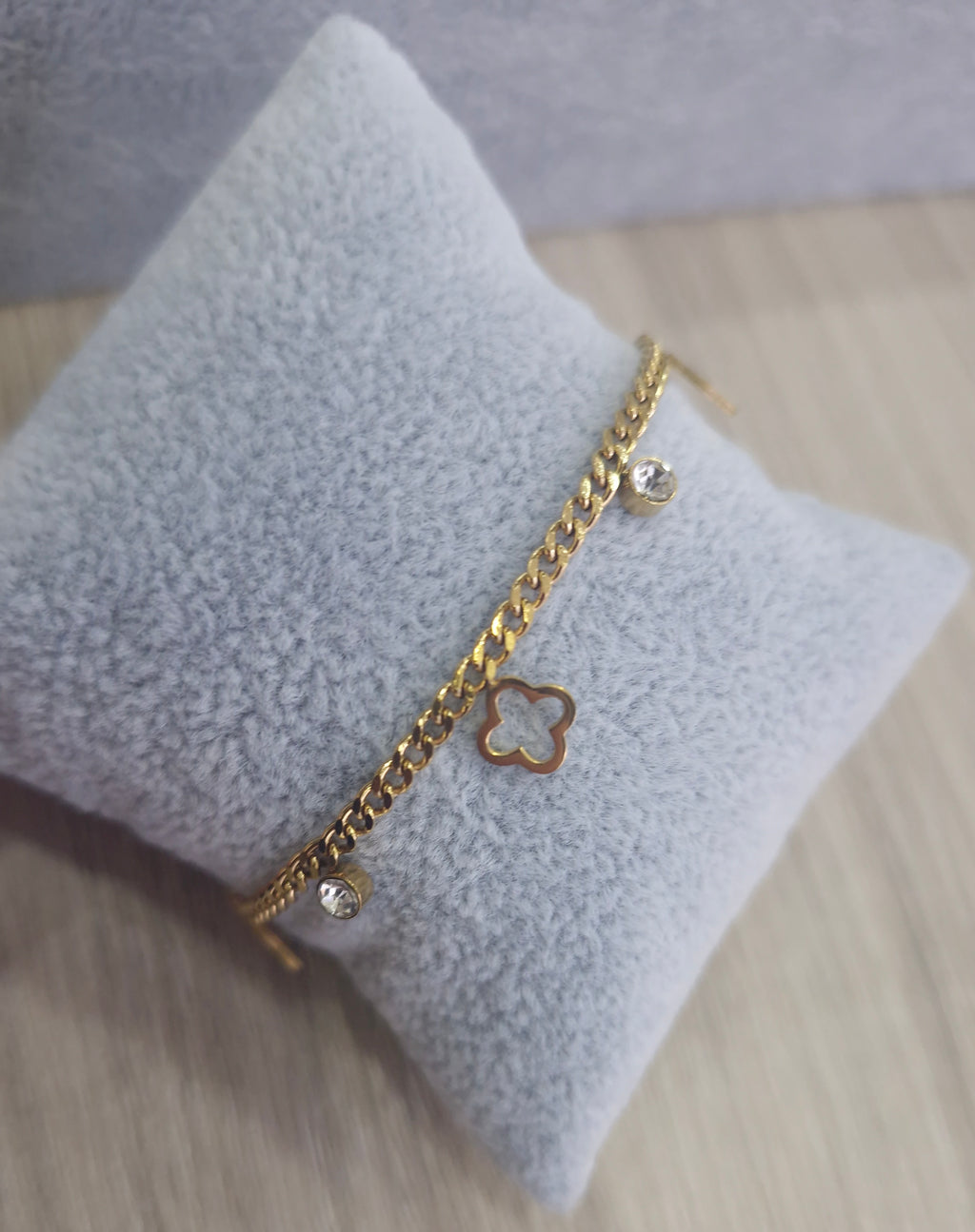 Stainless steel βραχιολι  με σταυρό & strass